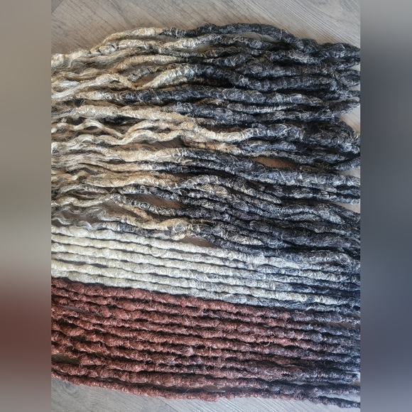 Strait wavy dreads - Picture 3 of 5